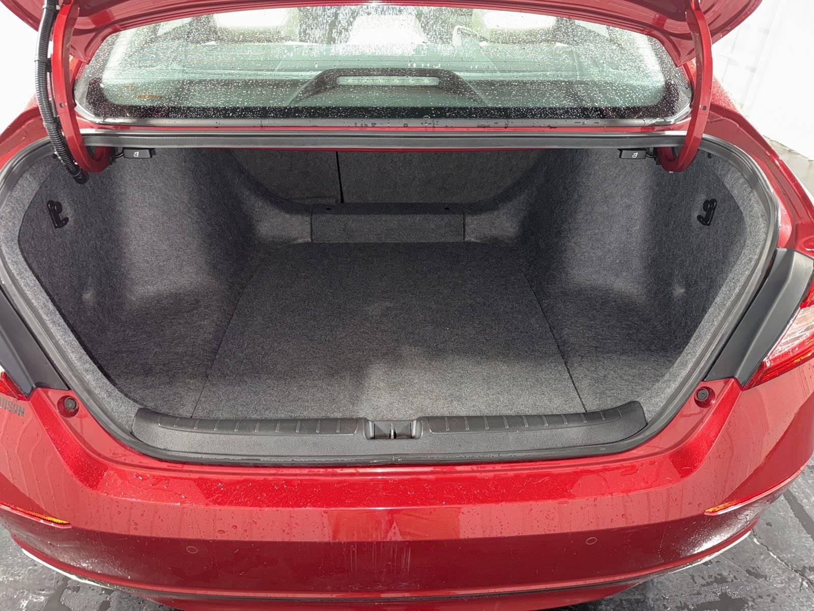 Used 2018 Honda Accord Touring image 36