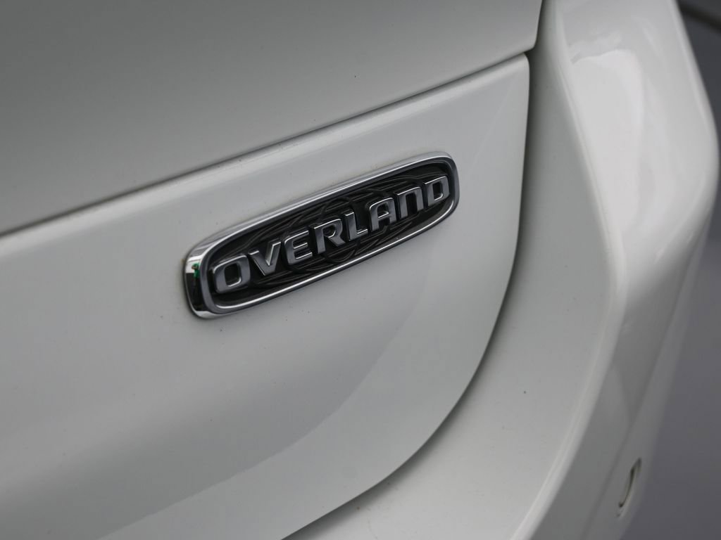 Used 2023 Jeep Grand Cherokee L Overland image 48