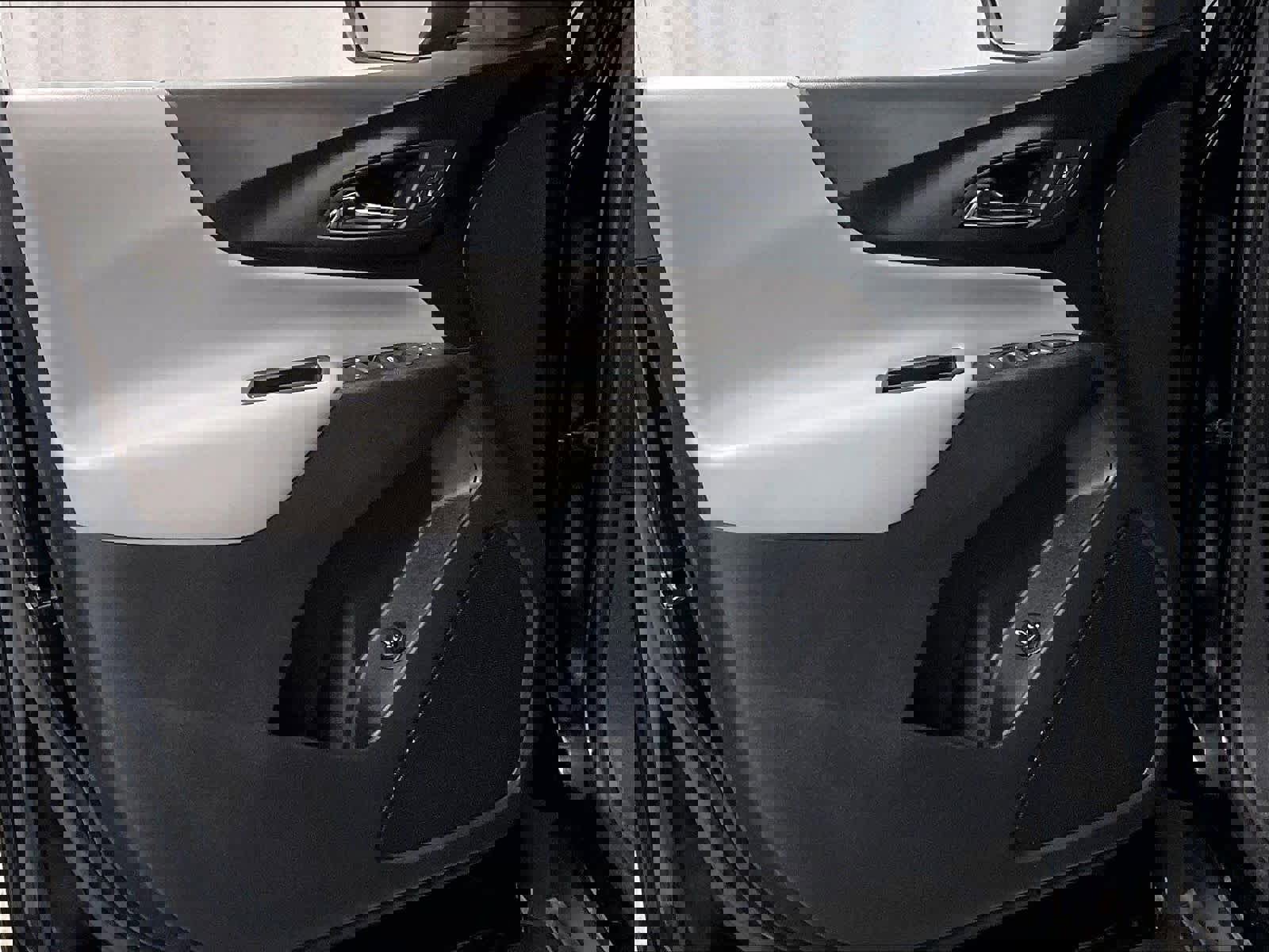 Used 2024 Chevrolet Equinox LT image 9