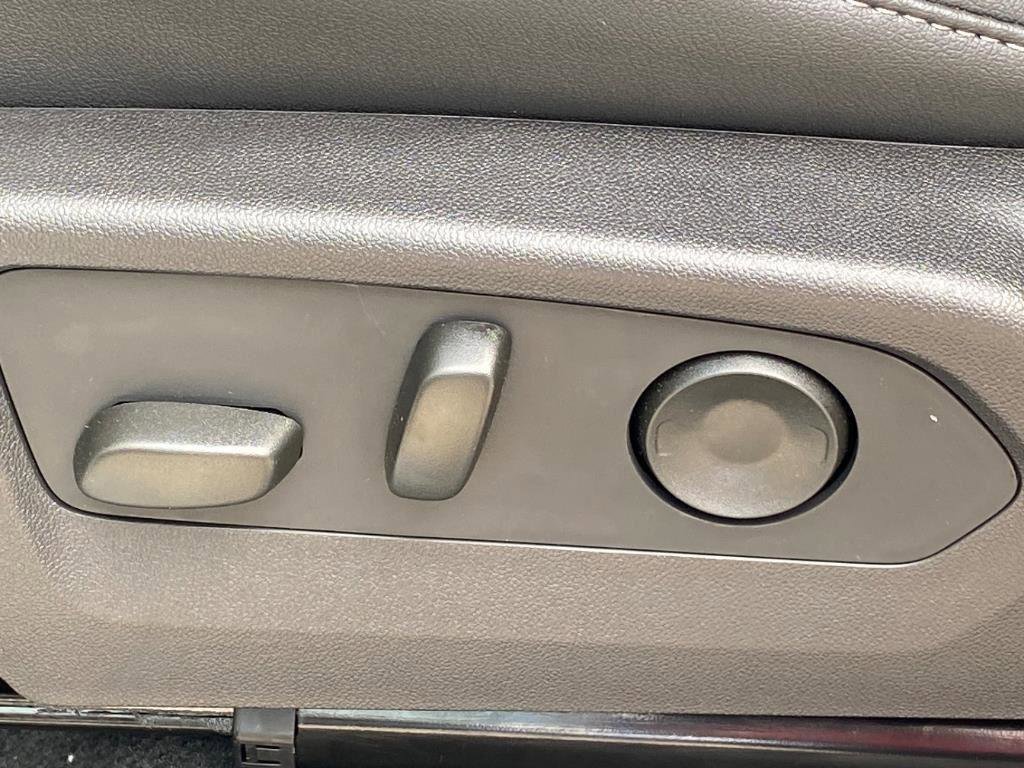 New 2025 Chevrolet Colorado LT w/ LT Convenience Package image 15