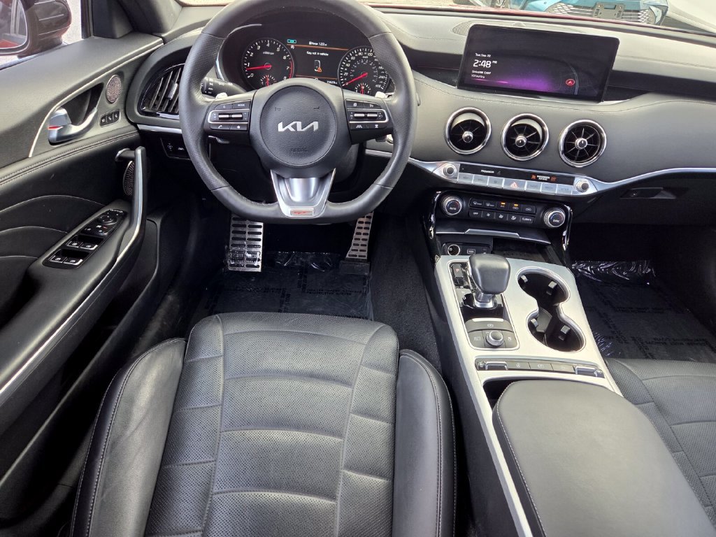 Used 2022 Kia Stinger GT2 AWD/4WD image 9