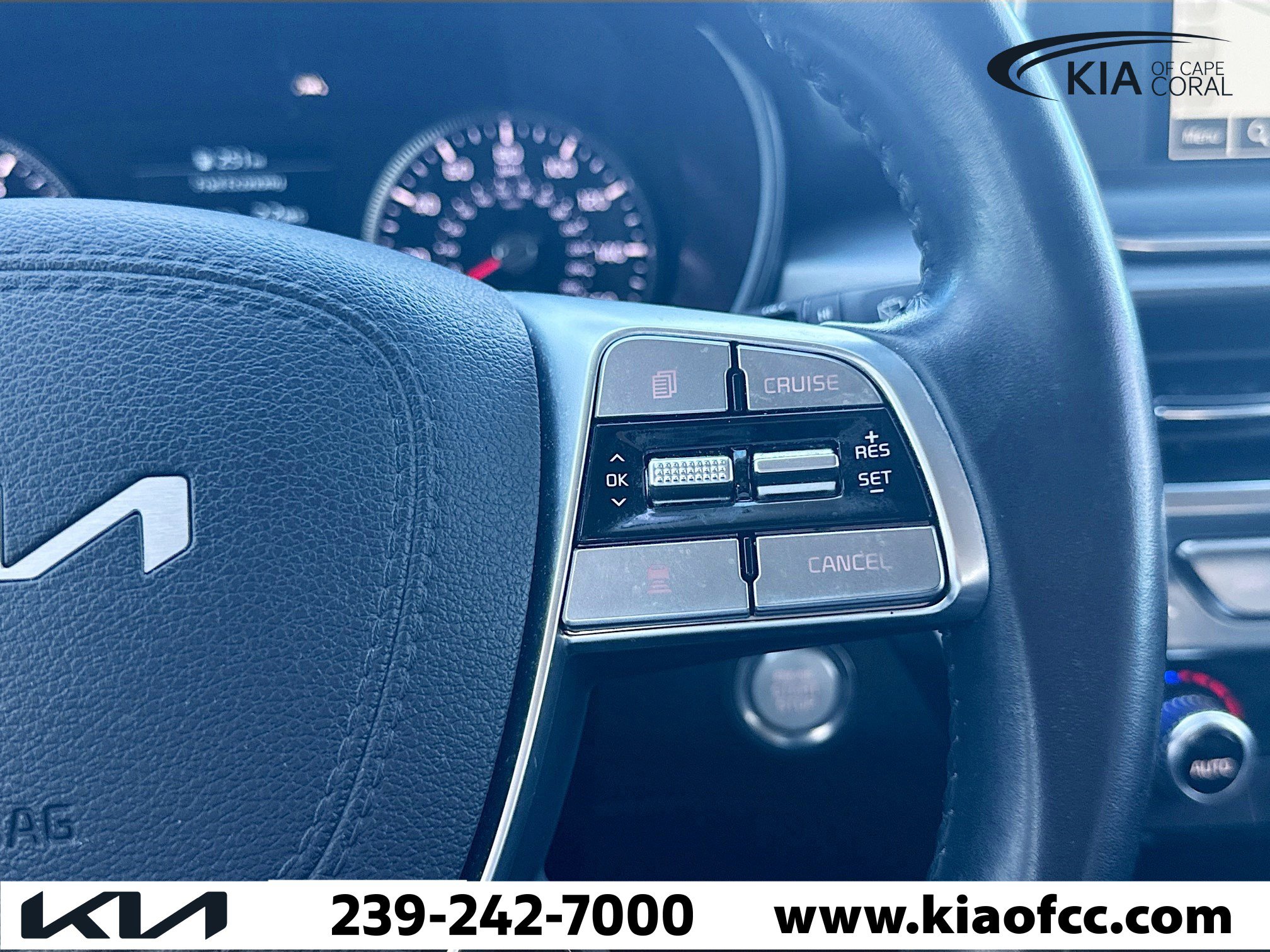 Used 2022 Kia Telluride LX image 38