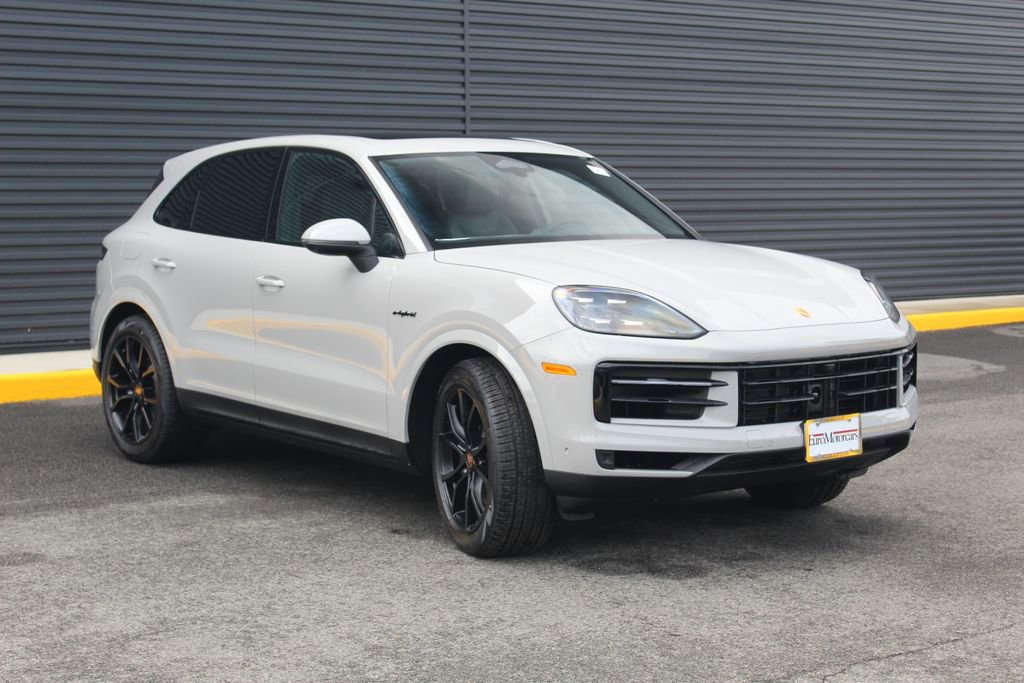 New 2026 Porsche Cayenne E-Hybrid image 10