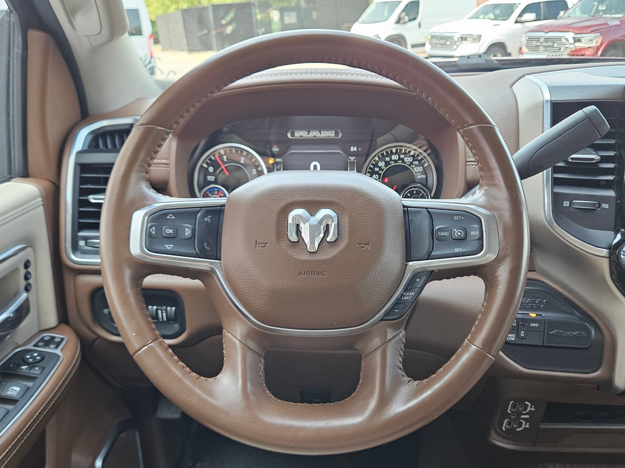 Used 2023 RAM 3500 Laramie AWD/4WD image 16