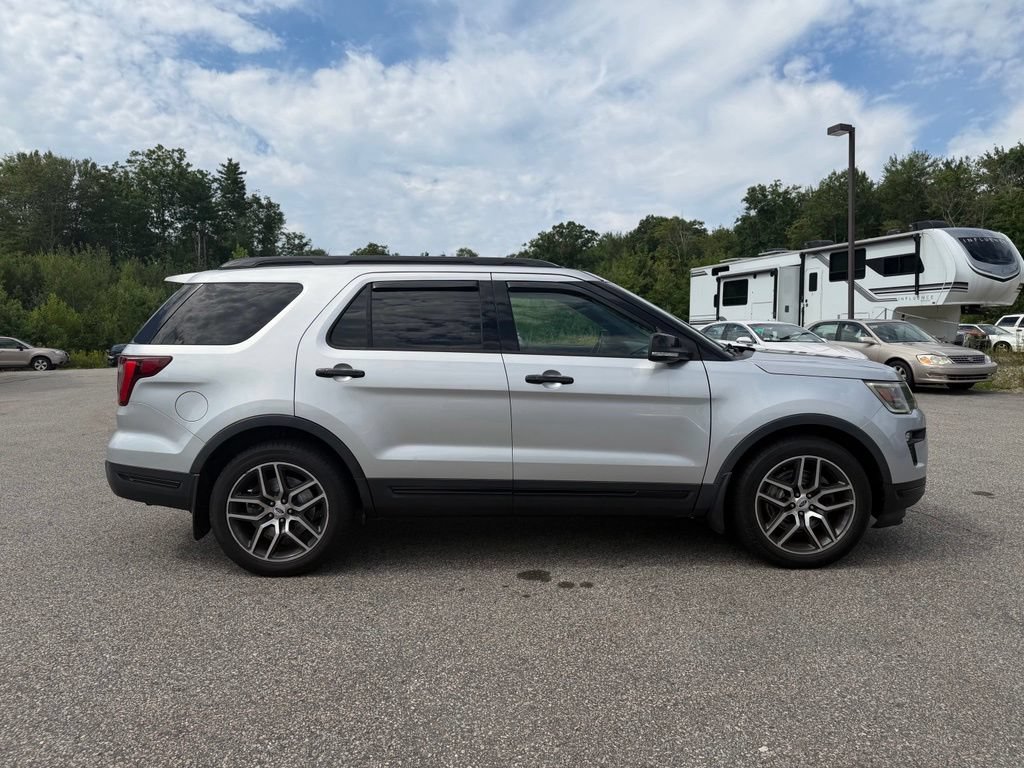 Used 2018 Ford Explorer Sport AWD/4WD image 6