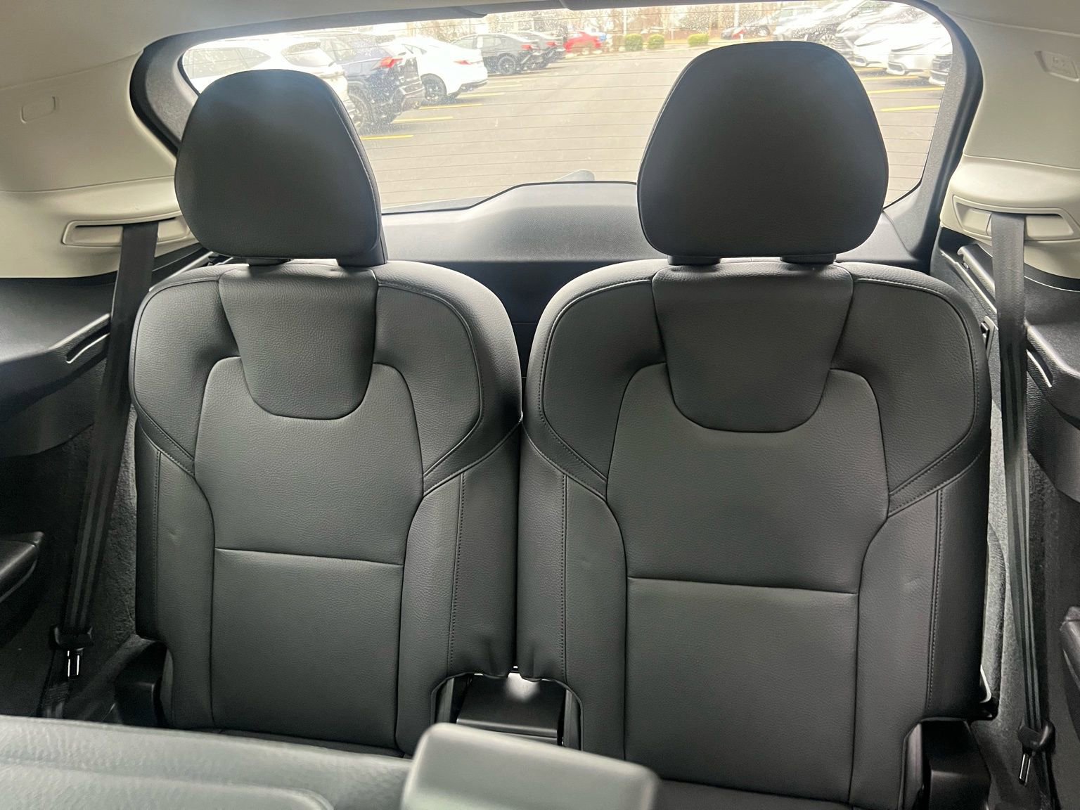 Used 2023 Volvo XC90 B6 Plus w/ Protection Package Premier image 21