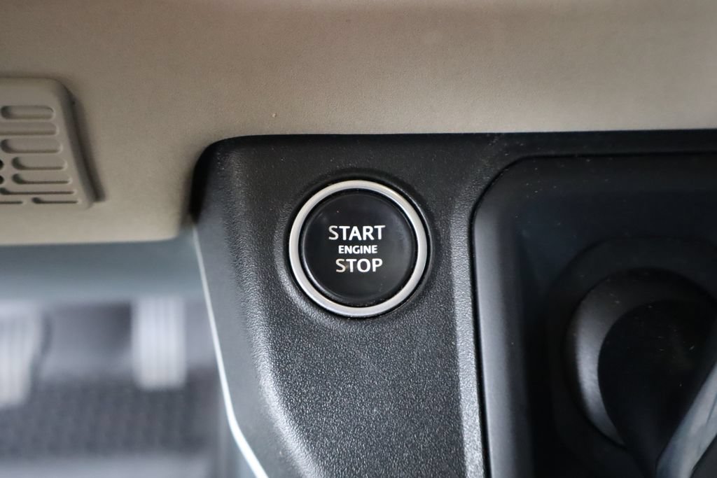 Used 2020 Land Rover Defender 110 S AWD/4WD image 22
