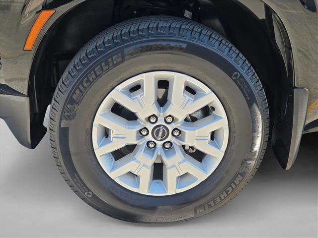 Used 2022 Nissan Frontier SV image 22