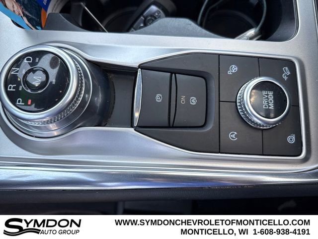 Used 2020 Ford Explorer Platinum w/ Premium Technology Package image 13