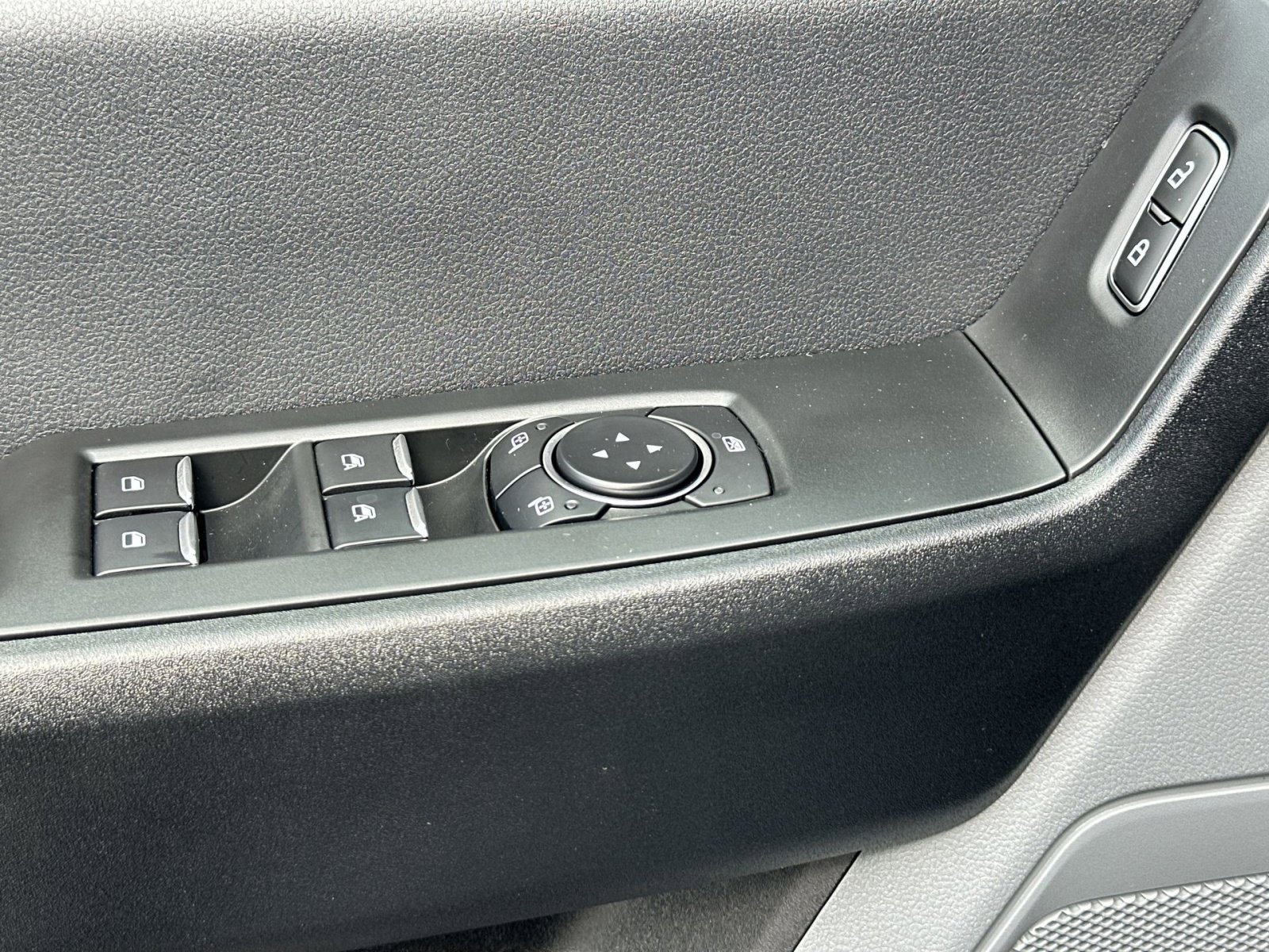 New 2026 Ford F350 XL w/ FX4 Off-Road Package image 16