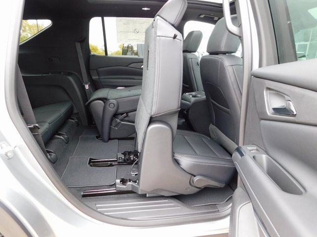 New 2026 Chevrolet Traverse LT w/ Sun and Wheel Package image 31