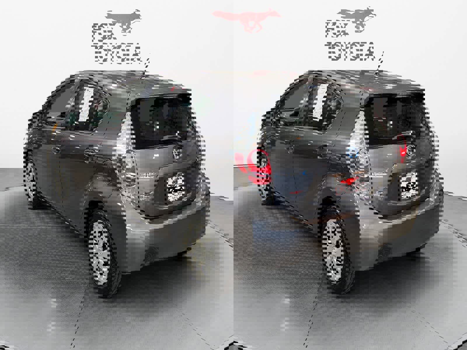 Used 2012 Toyota Prius C Two FWD image 4