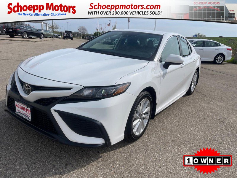 Used 2024 Toyota Camry SE