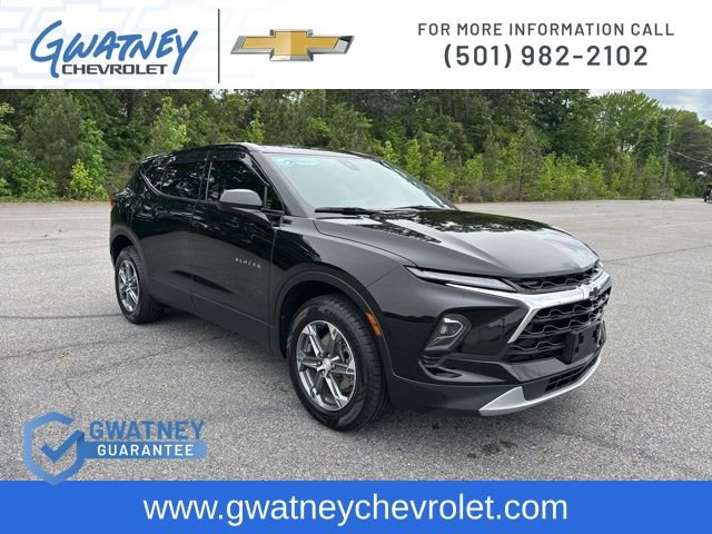 Used 2023 Chevrolet Blazer LT FWD video 3