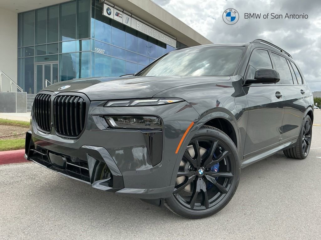 New 2026 BMW X7 xDrive40i w/ M Sport Package AWD/4WD image 1