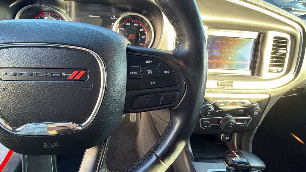 Used 2022 Dodge Charger SXT image 28