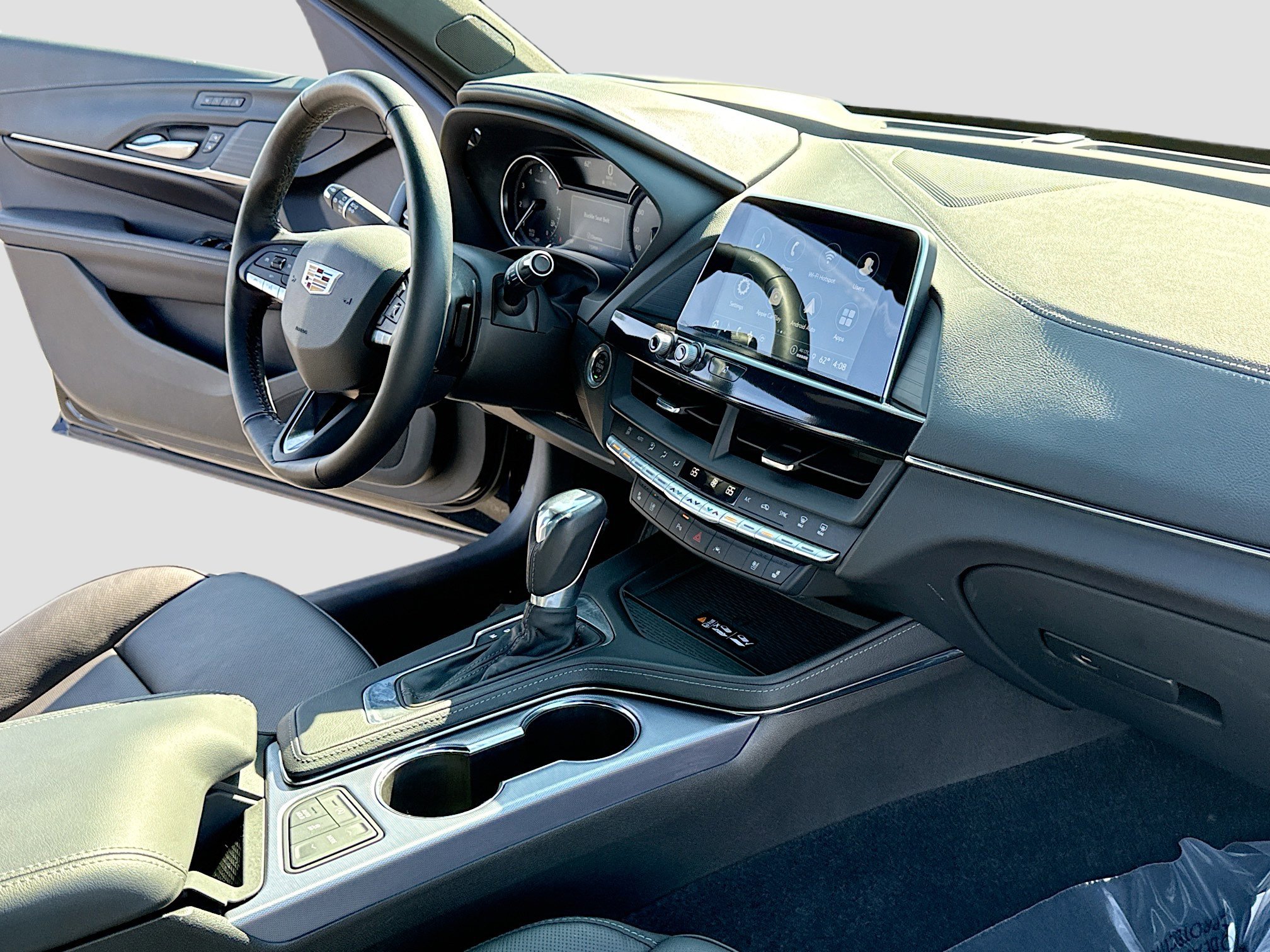 Used 2026 Cadillac CT4 Premium Luxury AWD/4WD image 5