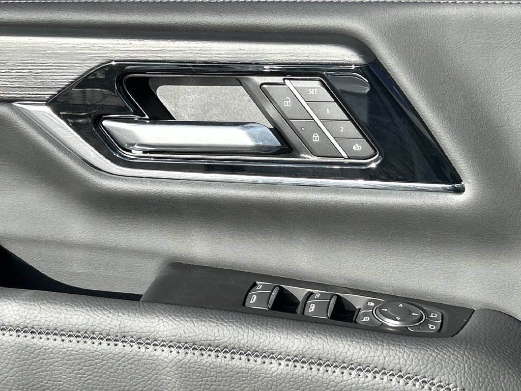 New 2027 GMC Yukon Denali AWD/4WD image 23