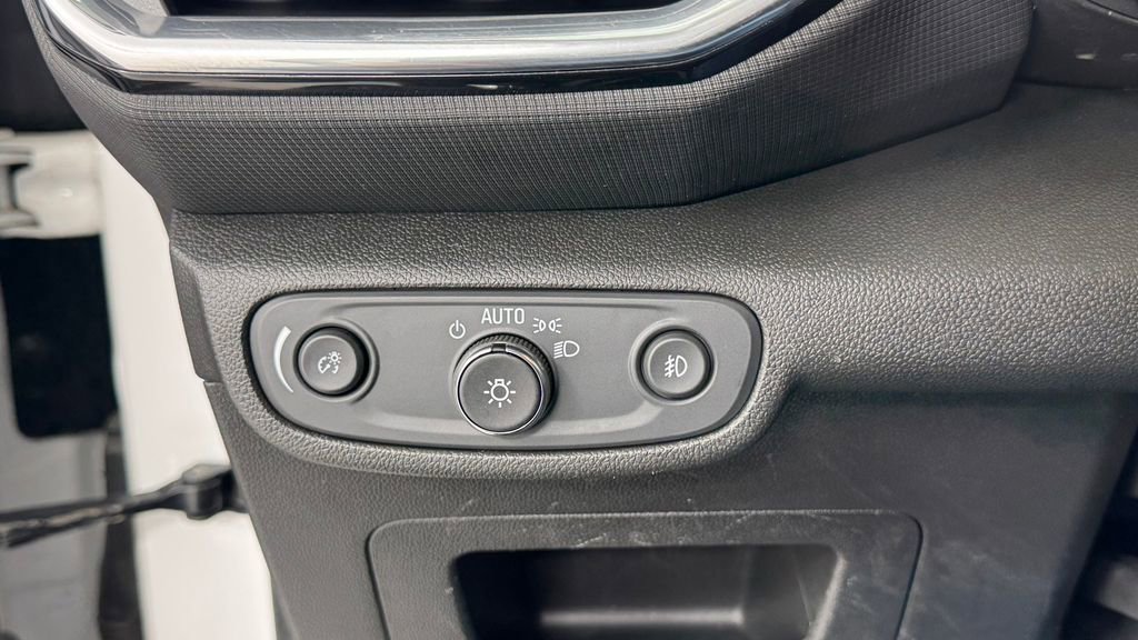 Used 2023 Chevrolet TrailBlazer LT w/ Convenience Package AWD/4WD image 31