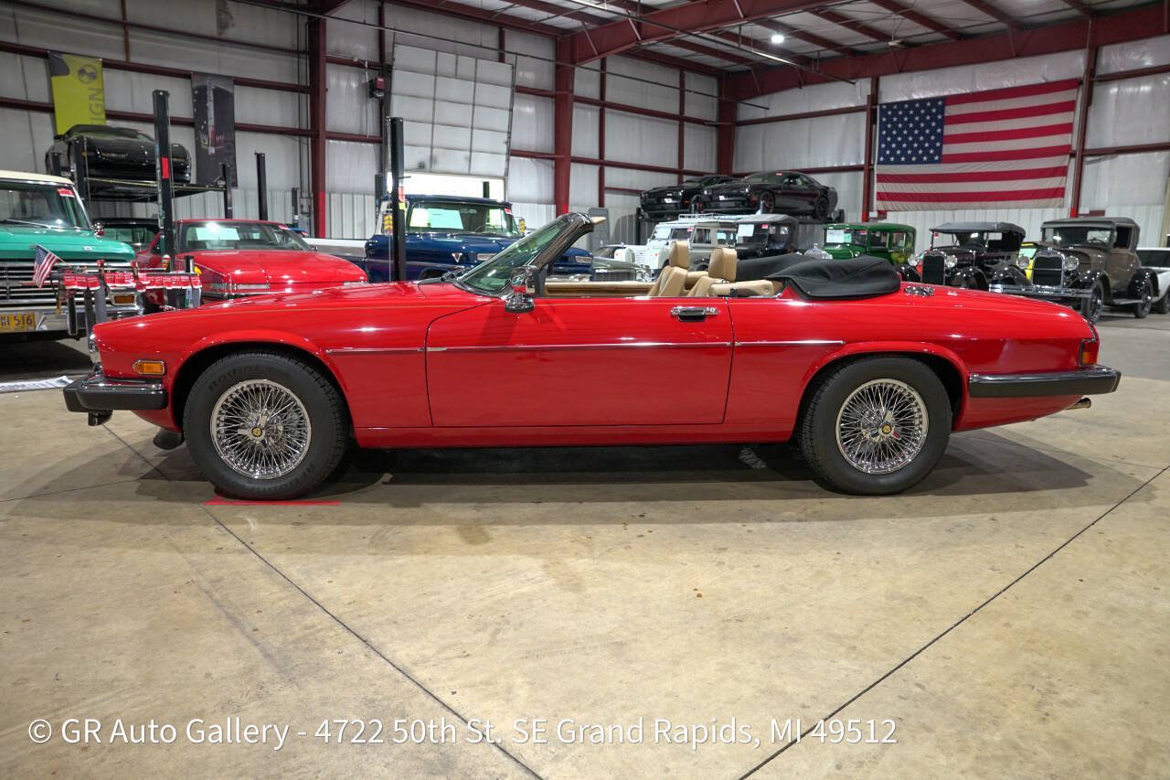 Used 1989 Jaguar XJS V12 Convertible RWD image 4