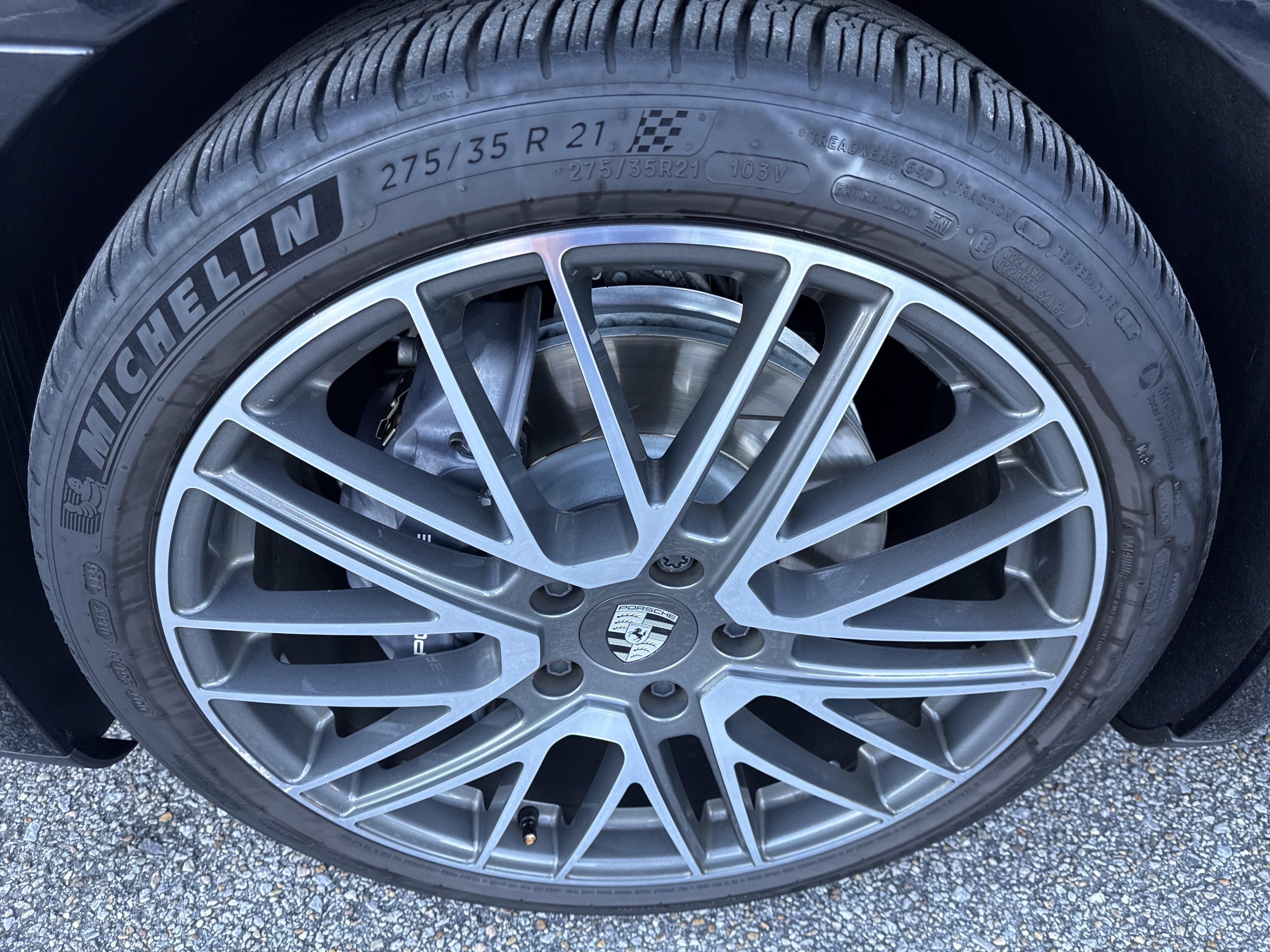 Used 2024 Porsche Panamera 4 image 18