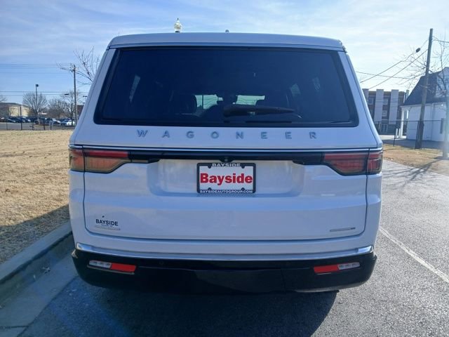 Used 2023 Jeep Wagoneer Series III w/ Premium Group I image 12
