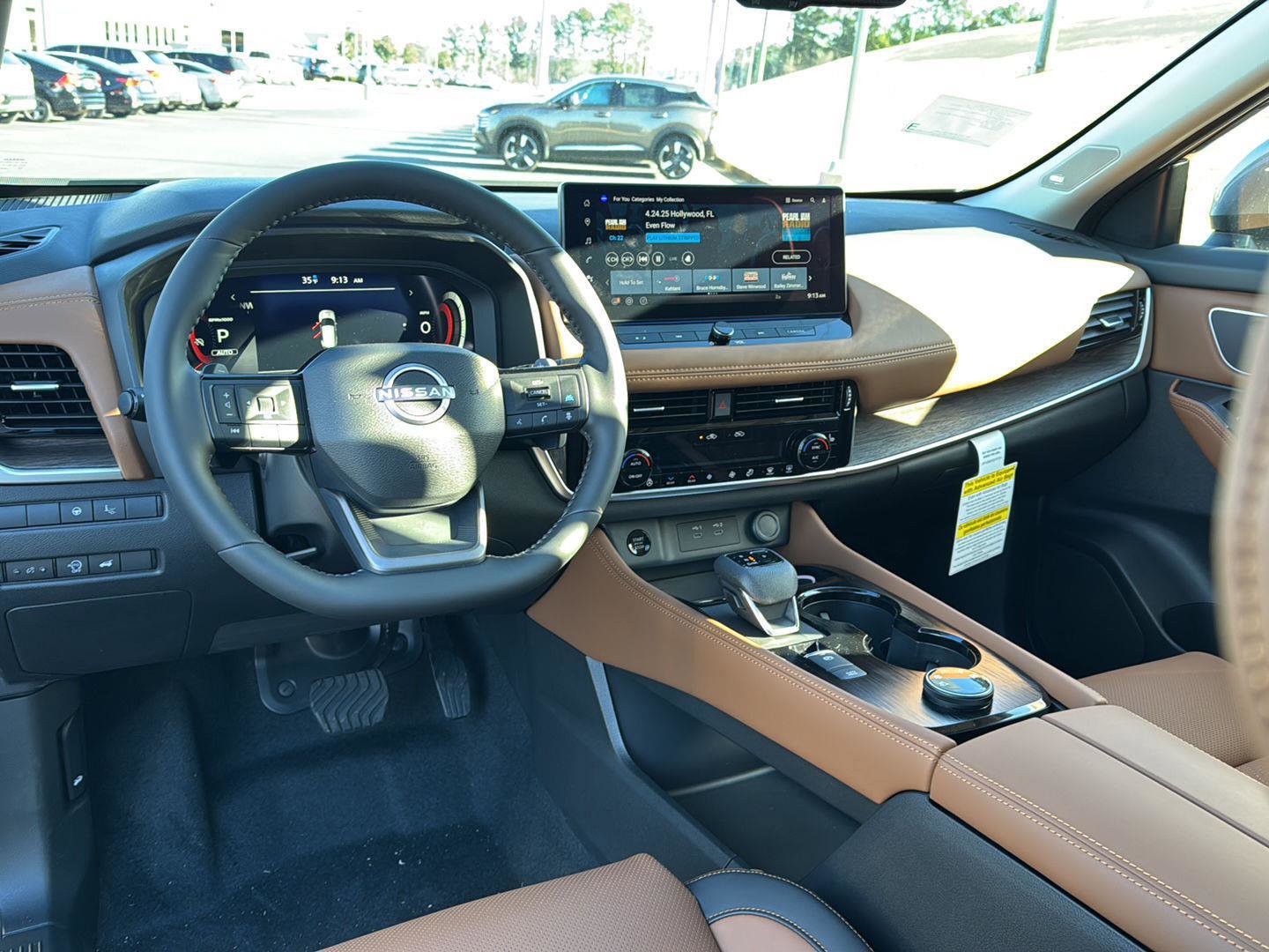 New 2026 Nissan Rogue Platinum w/ Platinum Premium Package image 16