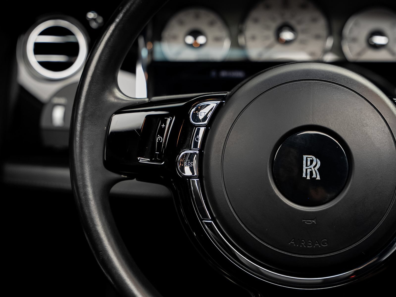 Used 2011 Rolls-Royce Ghost RWD image 43