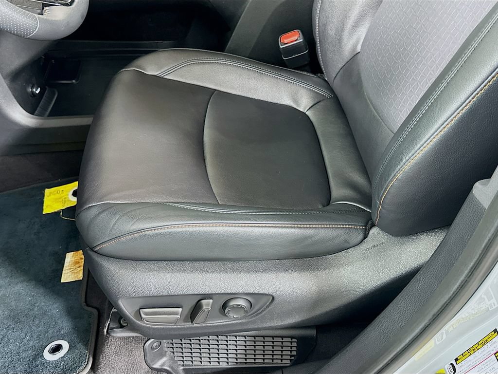 Certified 2023 Toyota Sienna XSE w/ XSE Plus Package AWD/4WD image 19