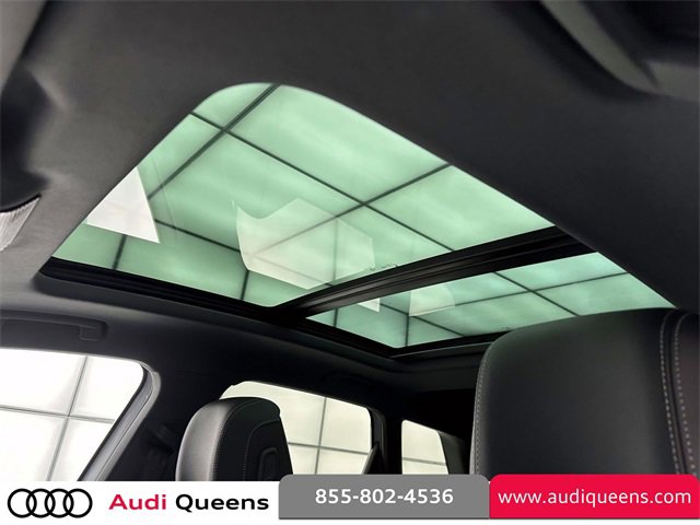 Used 2024 Audi Q4 e-tron Premium Plus image 17