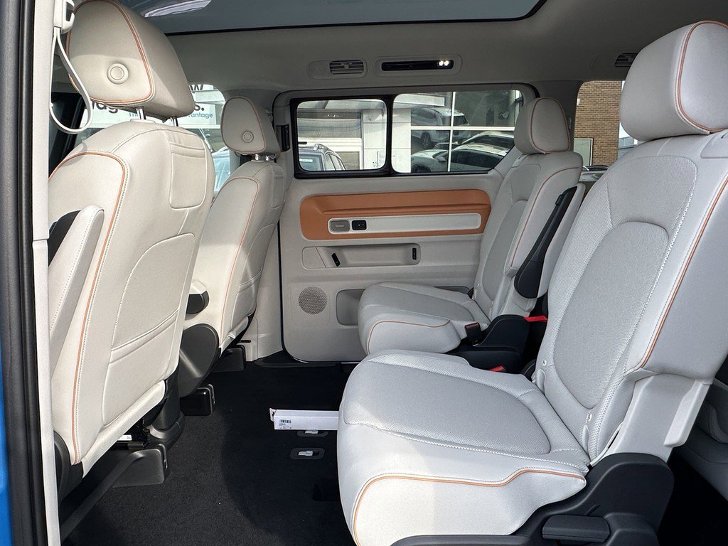 New 2025 Volkswagen ID. Buzz Pro S Plus image 7