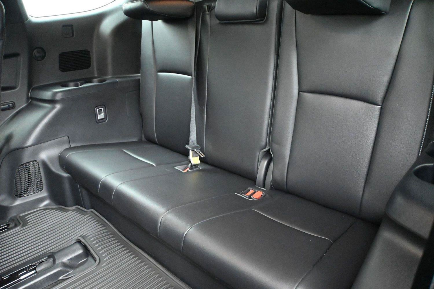 Used 2023 Toyota Highlander XSE AWD/4WD image 13