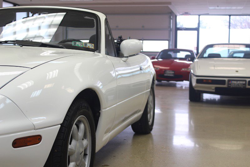 Used 1990 MAZDA MX-5 Miata image 16