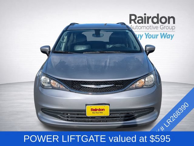 Used 2020 Chrysler Voyager Lxi FWD image 2
