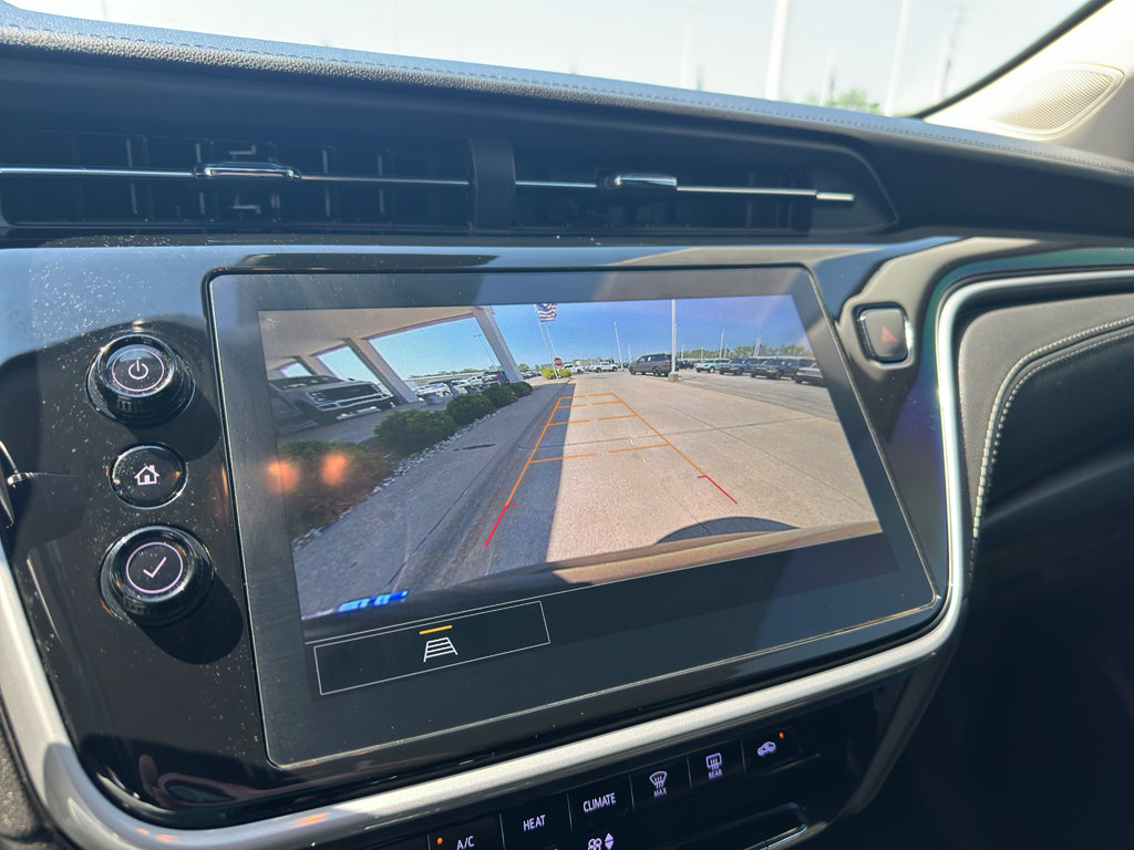 Used 2023 Chevrolet Bolt EUV LT w/ Driver Confidence Package FWD image 19