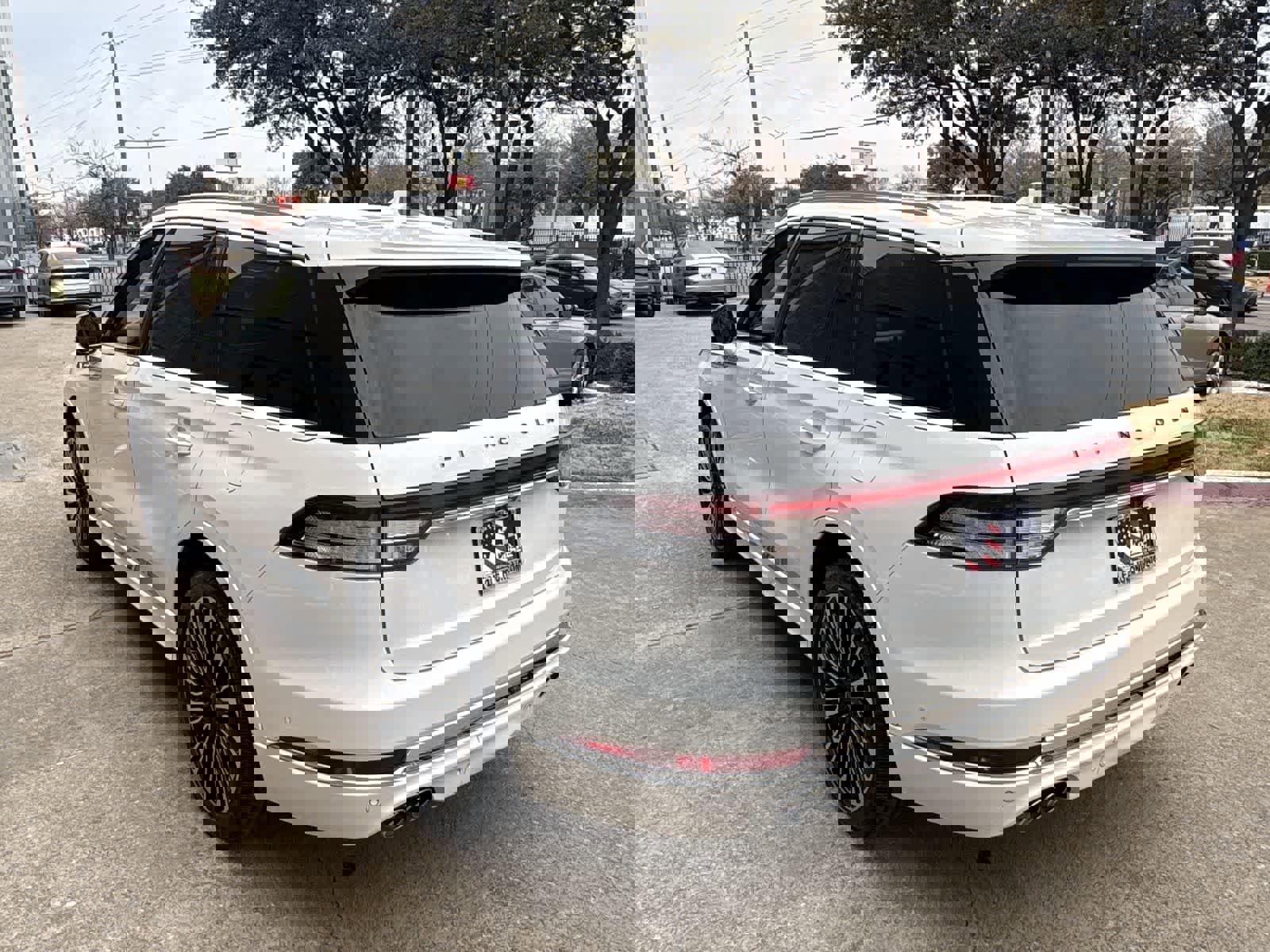 Used 2022 Lincoln Aviator Black Label w/ Dynamic Handling Package image 12