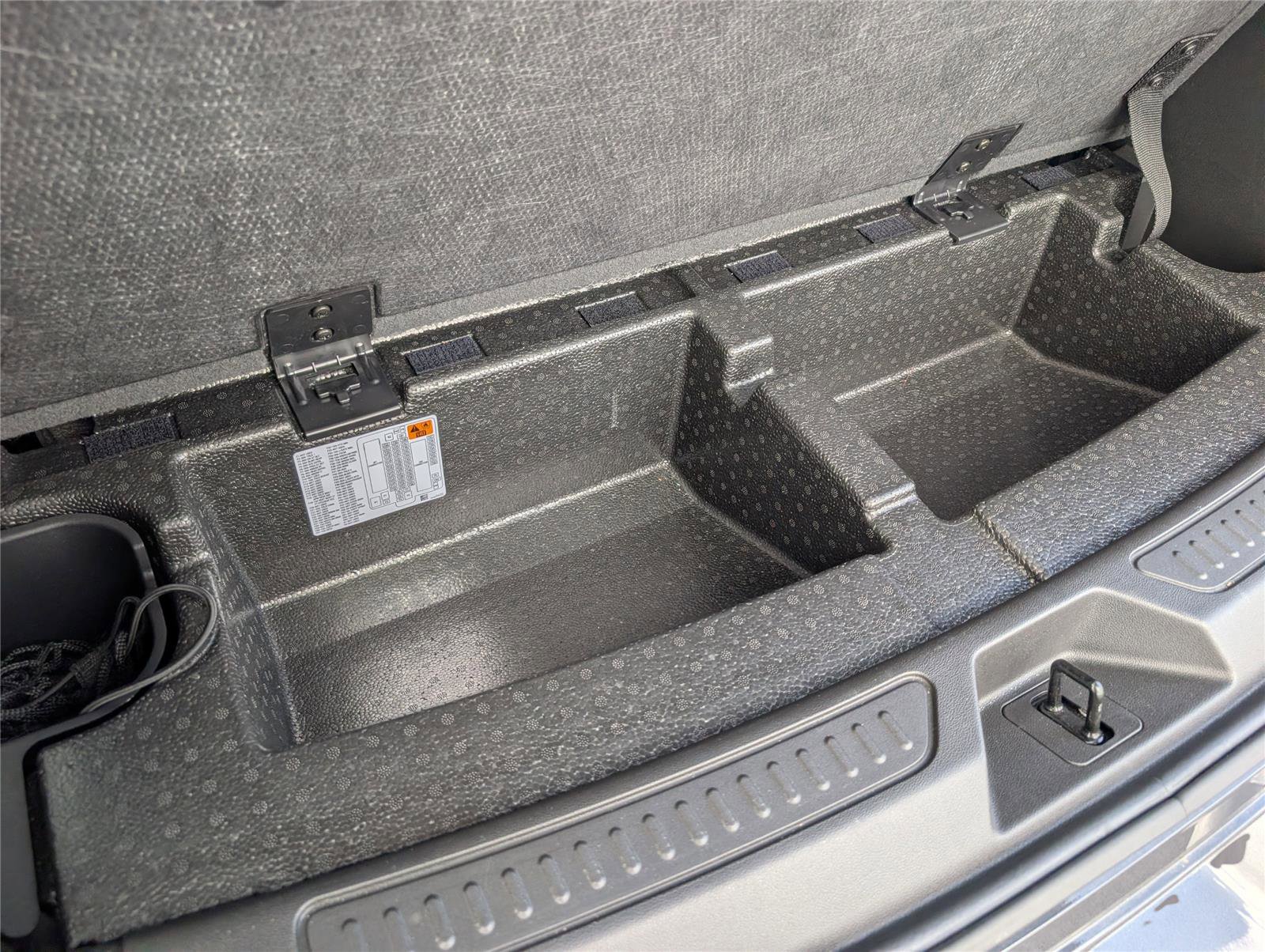 Used 2023 GMC Acadia Denali w/ Denali Ultimate Package FWD image 41