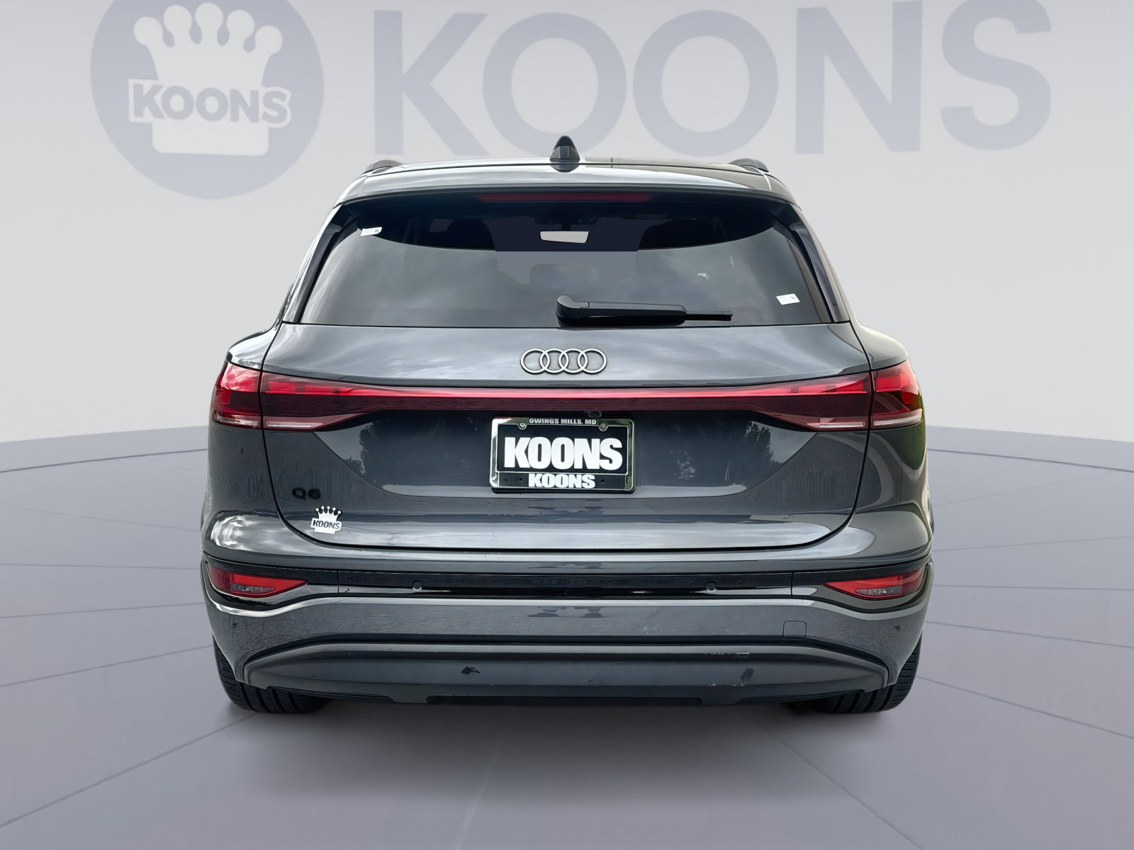 Used 2025 Audi Q6 e-tron Prestige AWD/4WD image 5