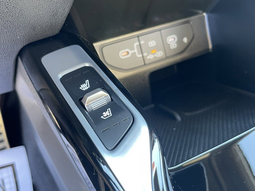 New 2026 Kia Sorento SX Prestige w/ Olive Brown Leather Package image 17