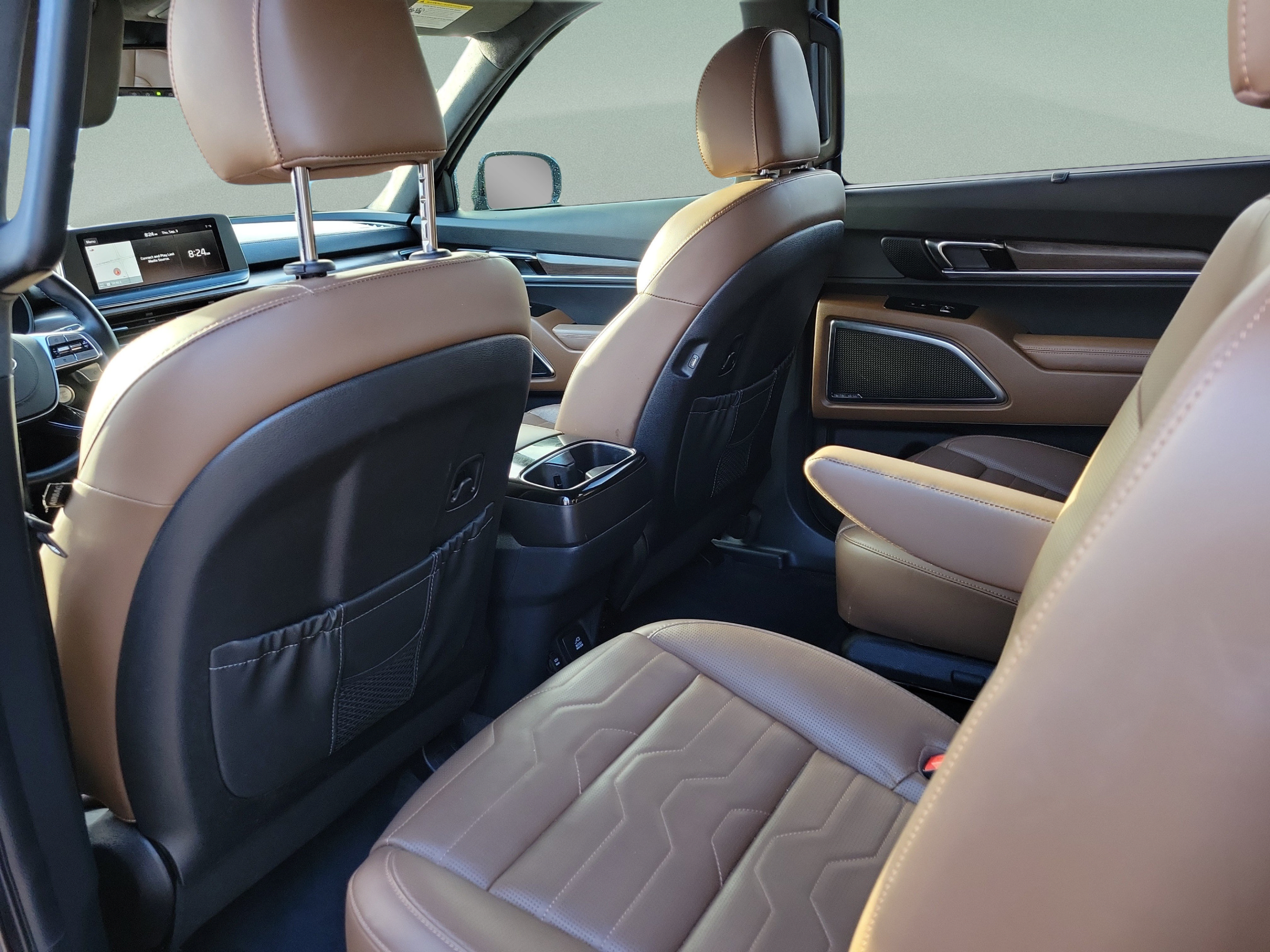 Certified 2021 Kia Telluride SX w/ SX Prestige Package AWD/4WD image 6