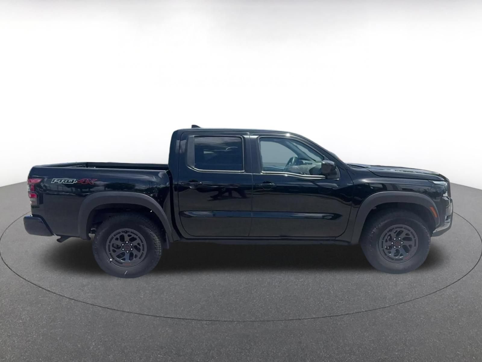 Used 2026 Nissan Frontier PRO-4X AWD/4WD image 16