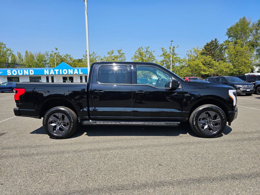 Certified 2024 Ford F150 Lightning Flash AWD/4WD image 4