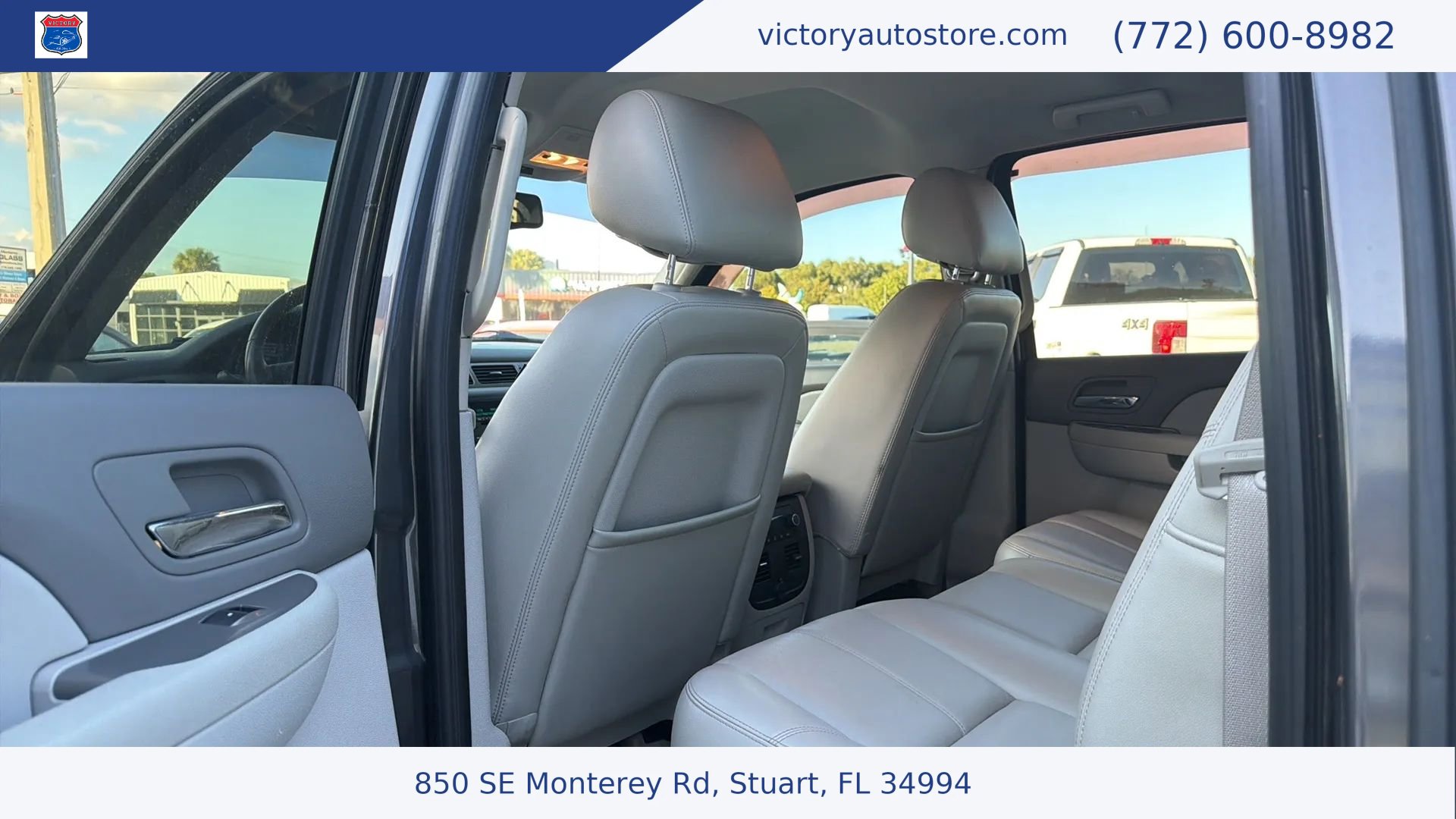 Used 2010 Chevrolet Avalanche LT w/ Suspension Package, Off-Road image 36