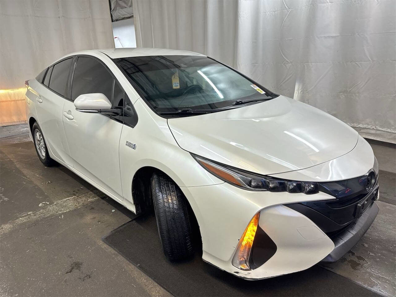 Used 2017 Toyota Prius Prime Plus image 4