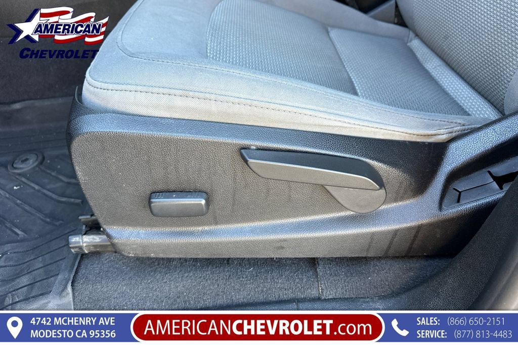Used 2020 Chevrolet Colorado W/T w/ WT Convenience Package RWD image 14