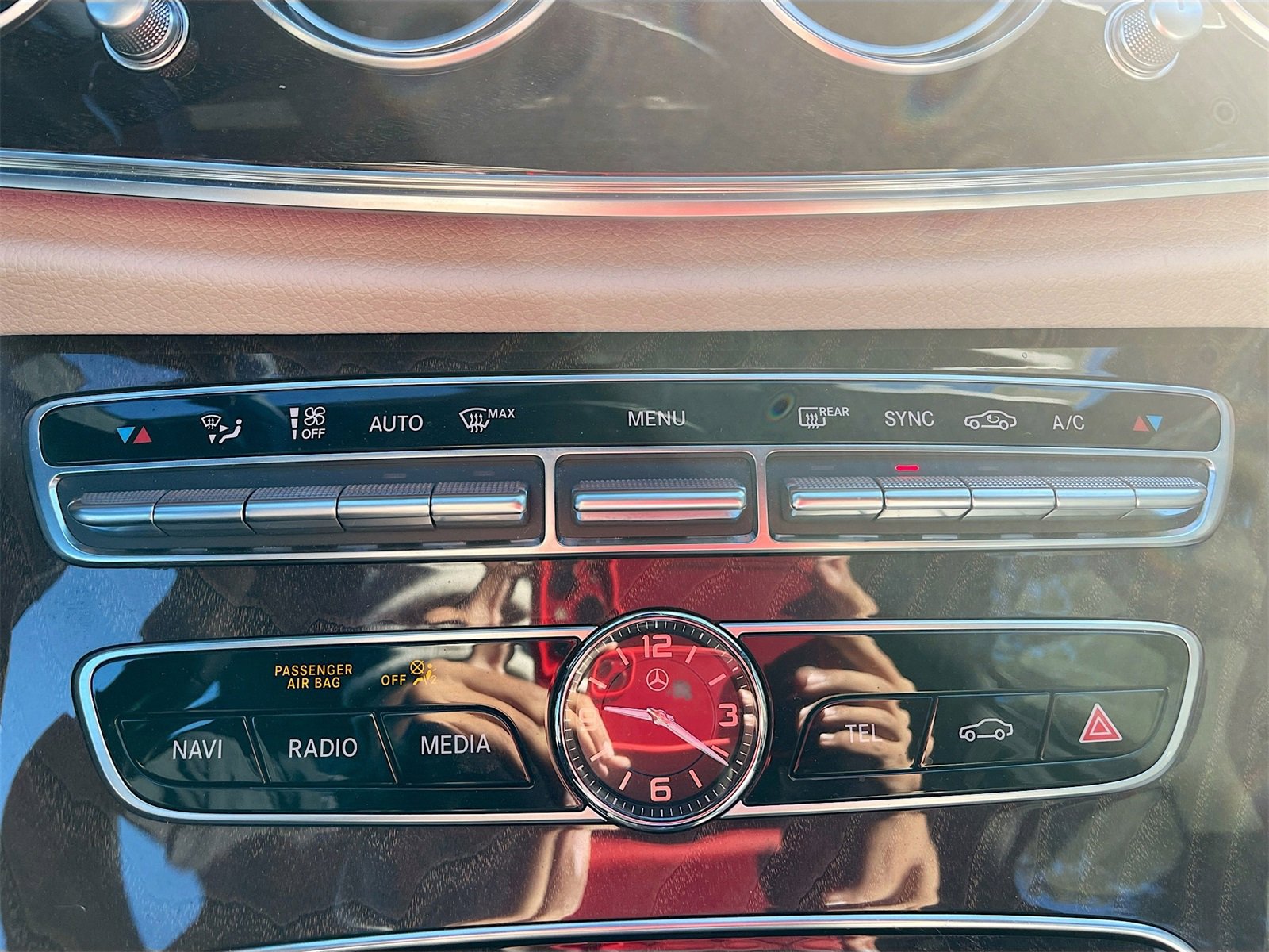 Used 2020 Mercedes-Benz E 450 4MATIC Sedan image 16