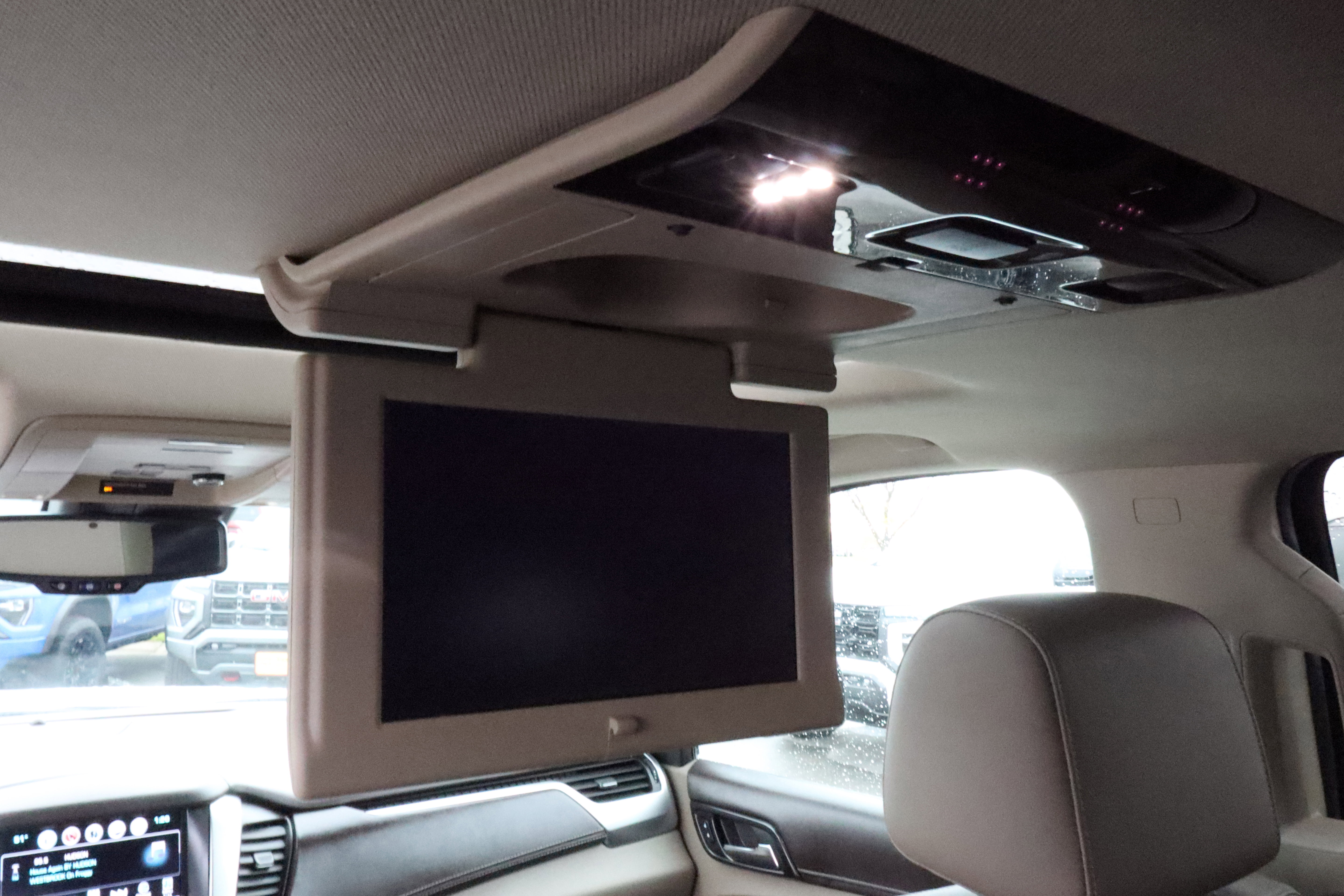 Used 2019 Chevrolet Tahoe Premier image 22