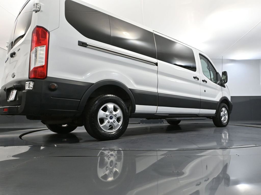 Used 2017 Ford Transit 350 XLT image 51