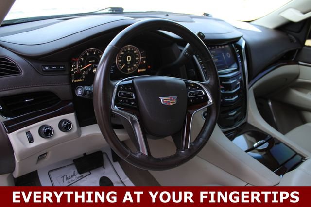 Used 2015 Cadillac Escalade ESV Premium AWD/4WD image 2