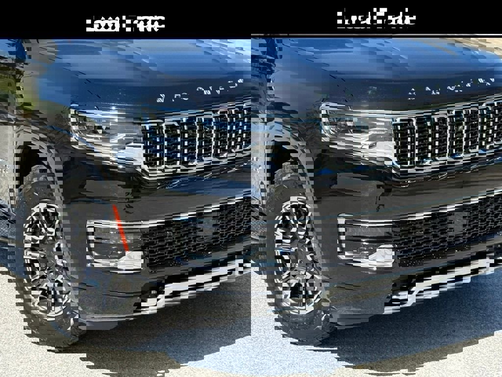 Used 2024 Jeep Wagoneer Series II w/ Convenience Group I image 5